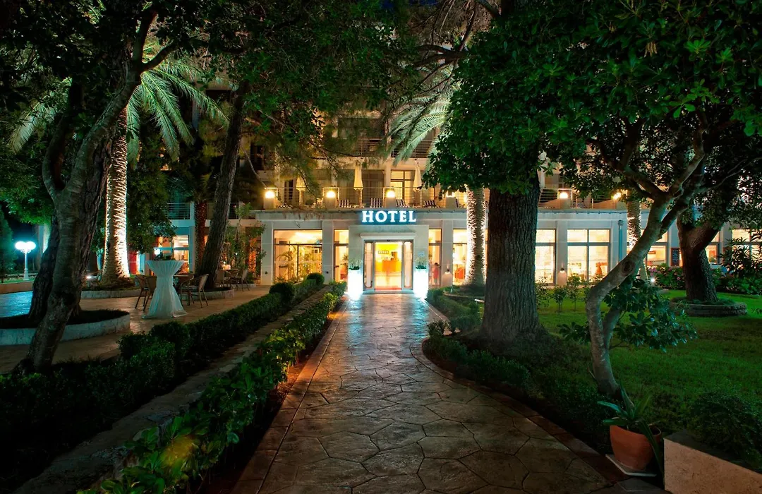 Hotel Rivijera-1