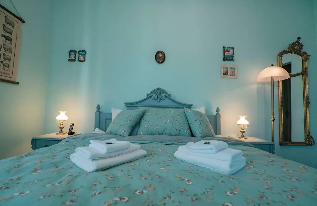 Roze Villa-1