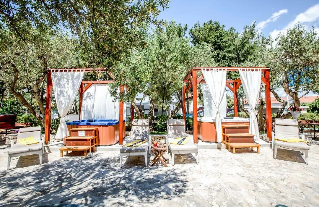 Hotel Villa Adriatica - Adults Only-1