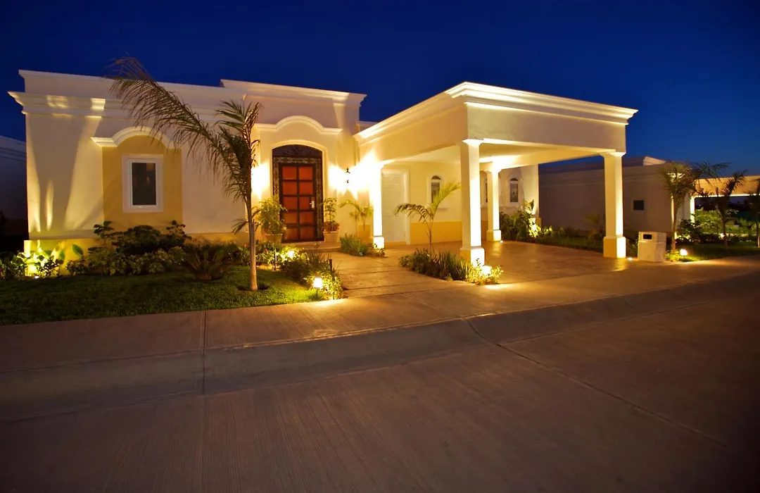 Pueblo Bonito Emerald Luxury Villas&Spa All Inclusive-1
