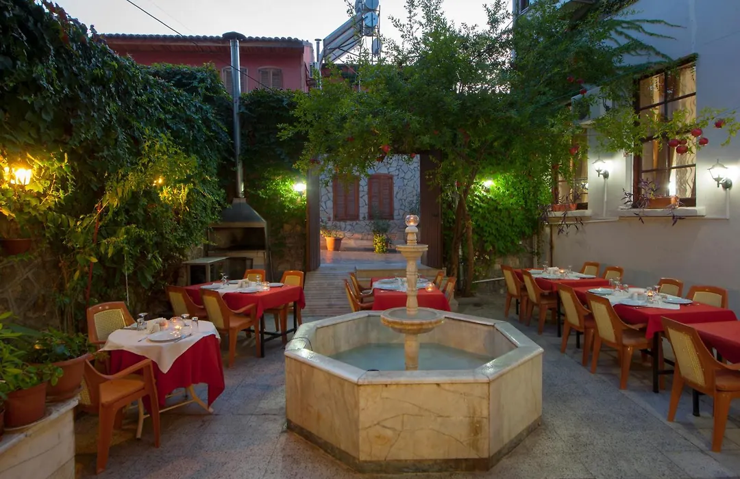 Konak Hotel Kaleici-1