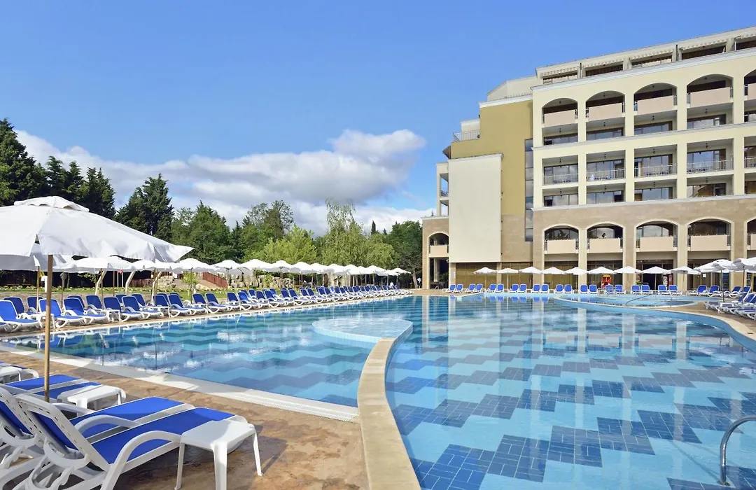 SOL by Meliá Nessebar Bay All Inclusive-1