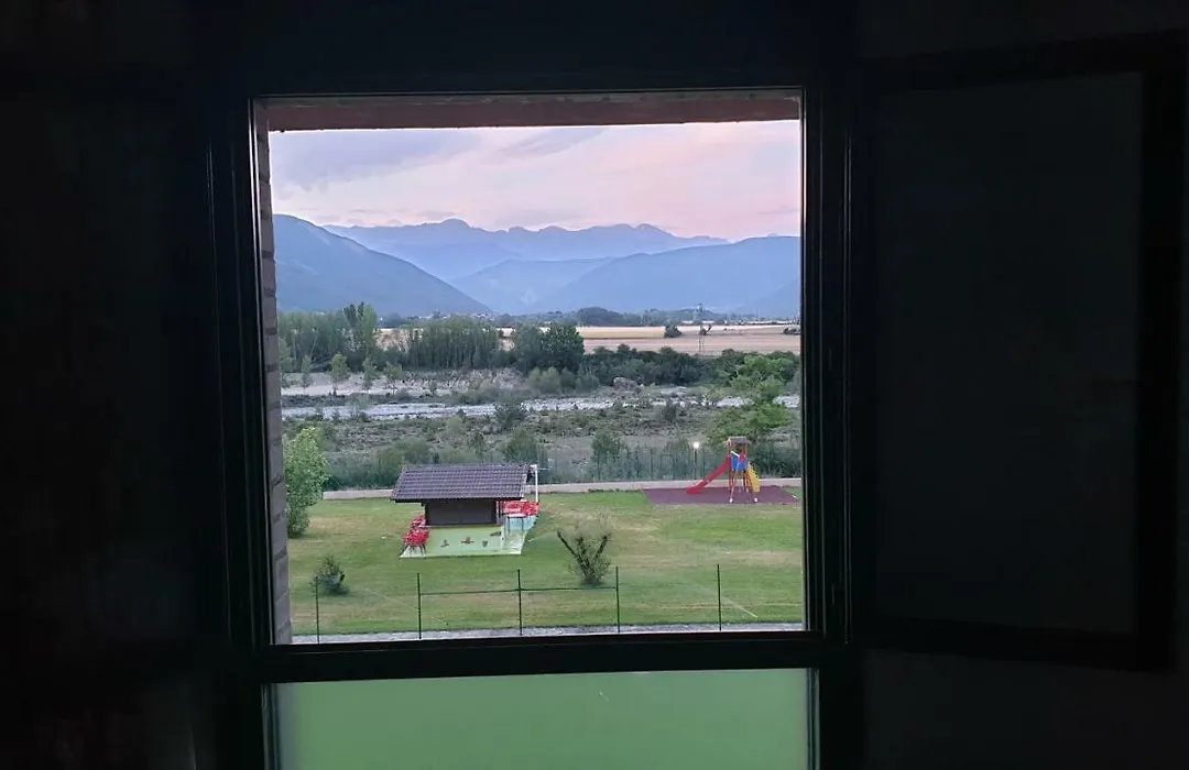 Sabiñanigo Camp&Hotel-1