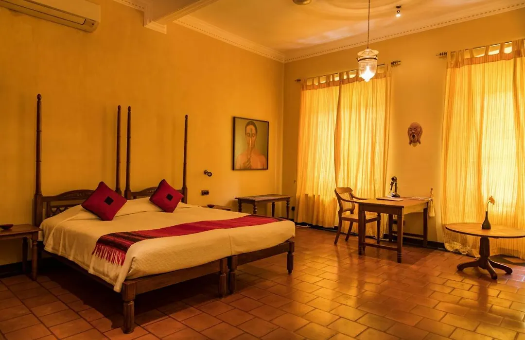 Old Harbour Hotel-1