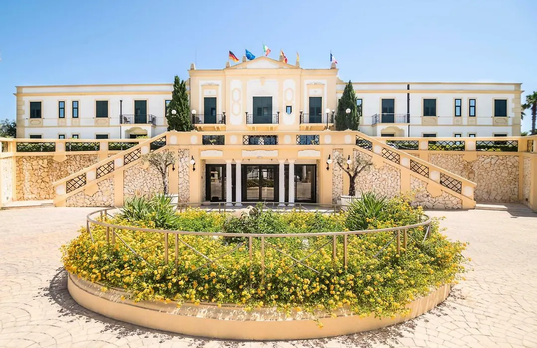 Delfino Beach - Cdshotels-1