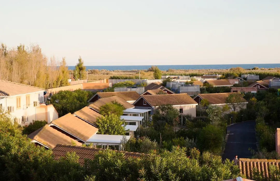 Lodges Méditerranée-1