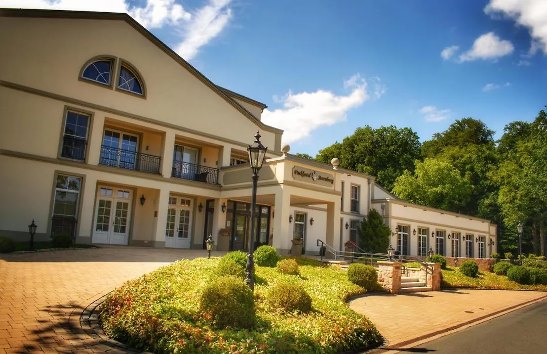 Parkhotel Surenburg-1