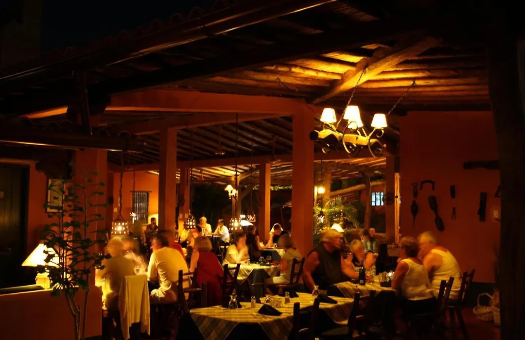 Hotel Costa Linda Beach-1