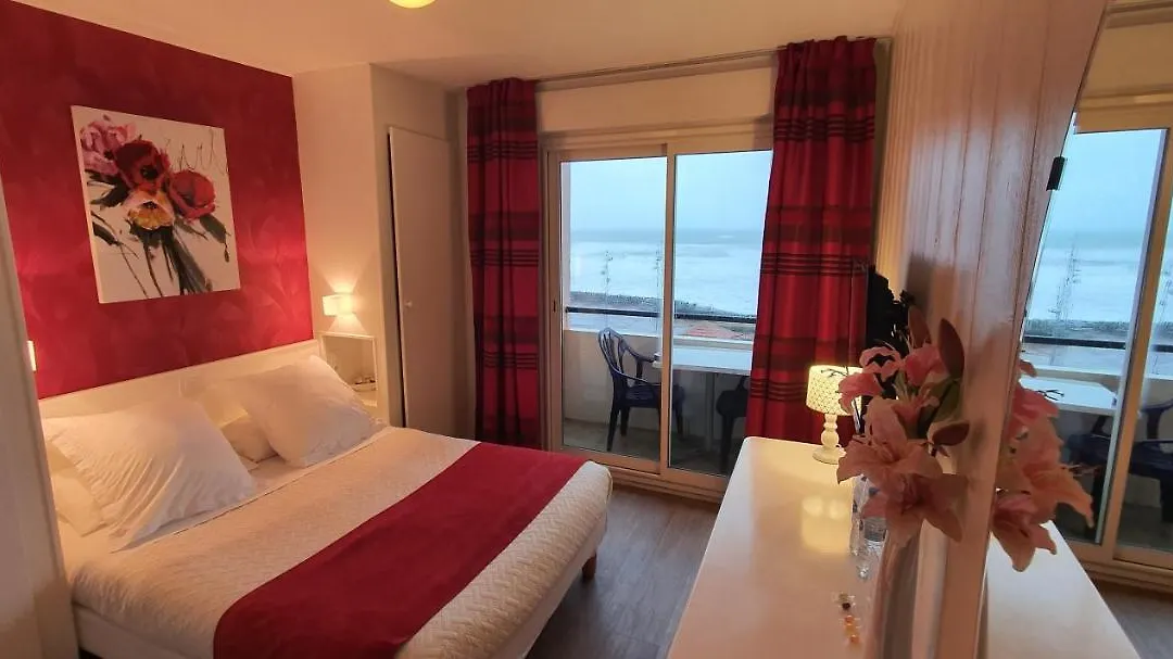 Hotel Cote D'Argent-1