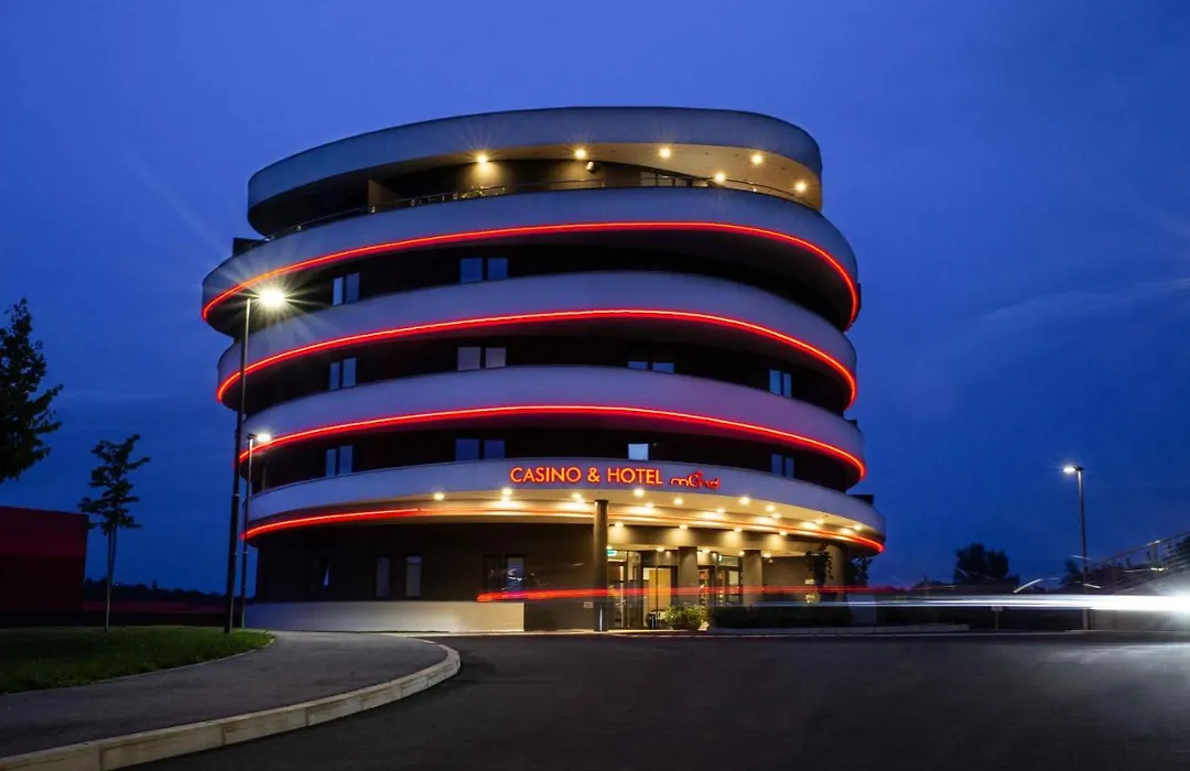 Mond, Resort & Entertainment-1