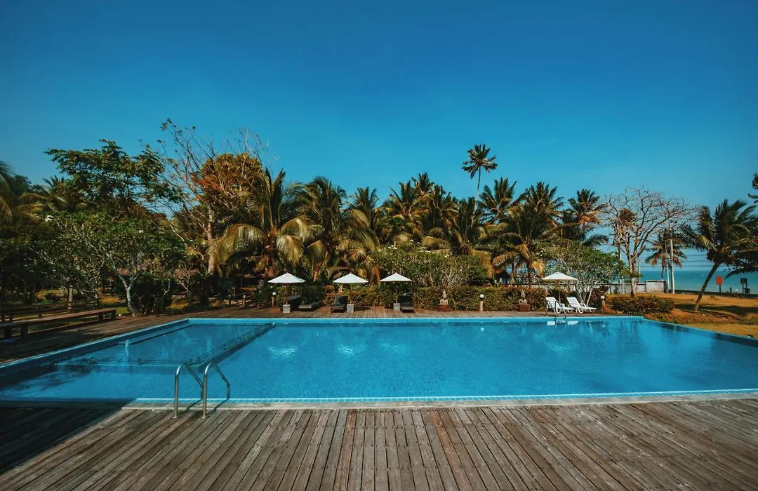 Nana Beach Hotel&Resort-1