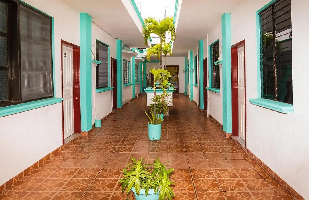 Hotel América-1