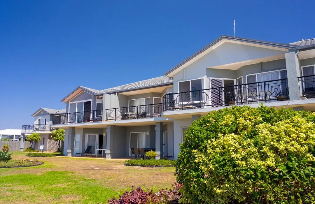Meridian Beachside Apartments-1