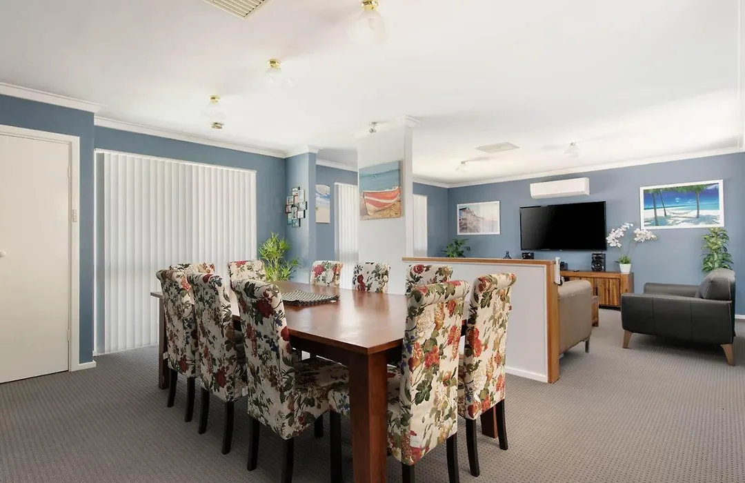 Twin Waters Caravan Park-1