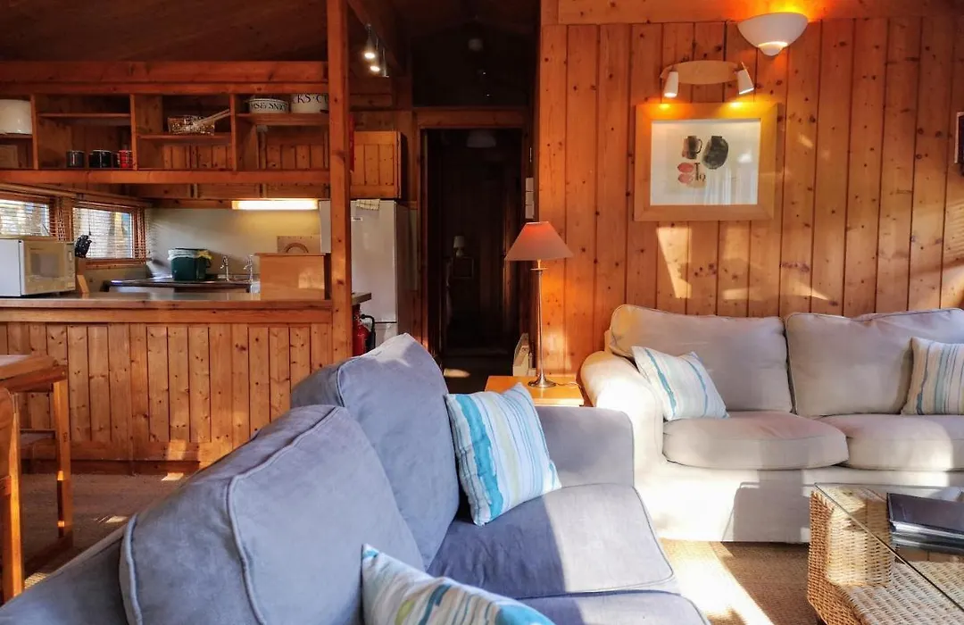 Loch Monzievaird Chalets-1