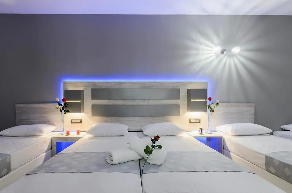 Savvas-Deval Hotel (Adults Only)-1