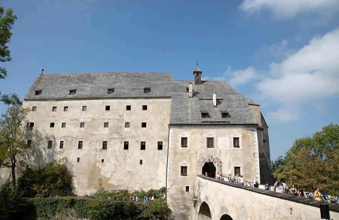 Burg Altpernstein-1