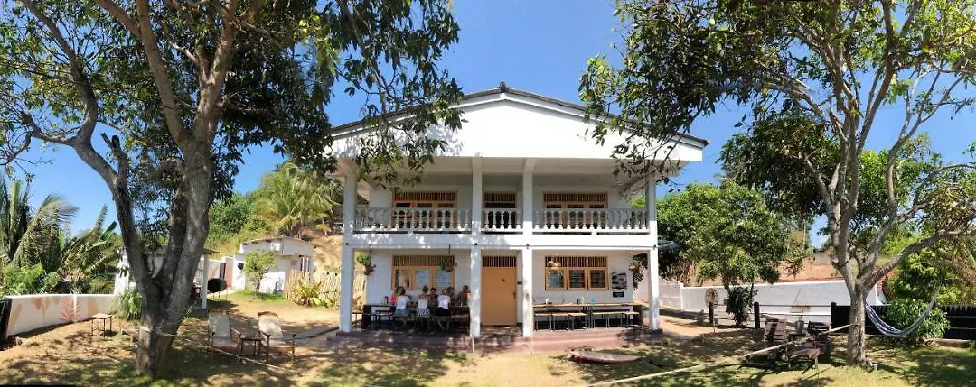 Basecamp Yoga Beach House-1