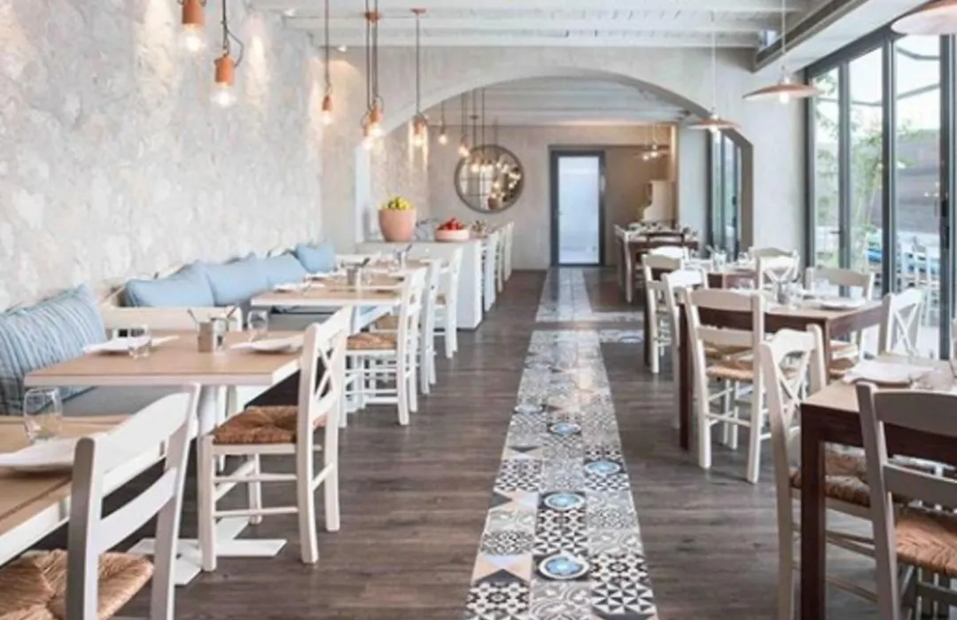 Armada Avenue Hotel-1