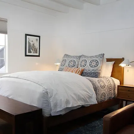 The Vagabond'S House Boutique Inn-2