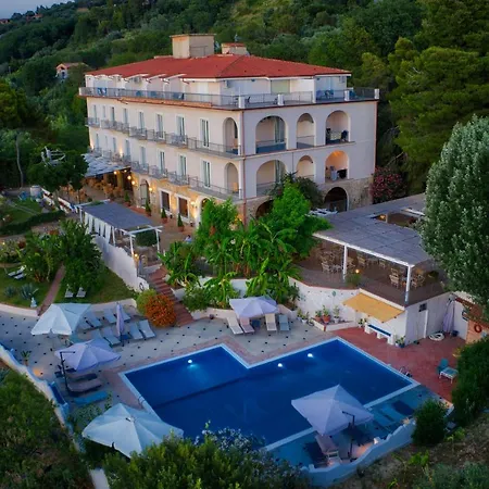 Hotel Garden Riviera-2