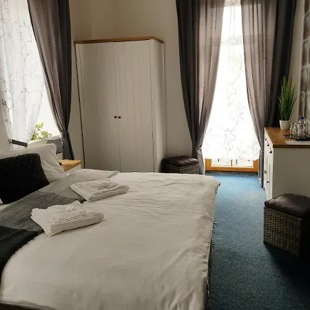 Hotel Camelot-3