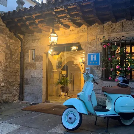 Hotel Santillana-2