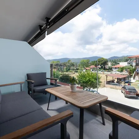 Sky Luxury Suites-2