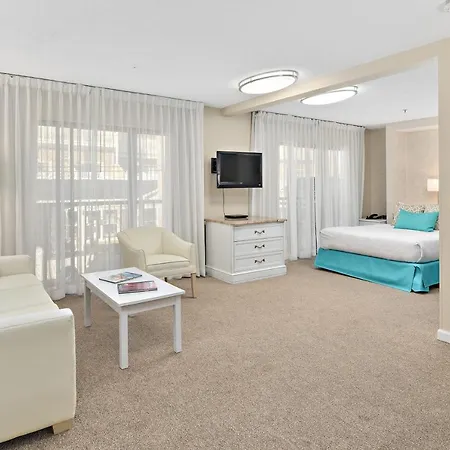 Brighton Suites Hotel-3