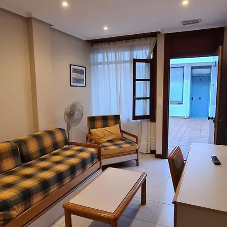 Apartamentos Elena-2