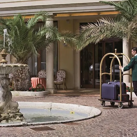 Palace Hotel Meggiorato-2