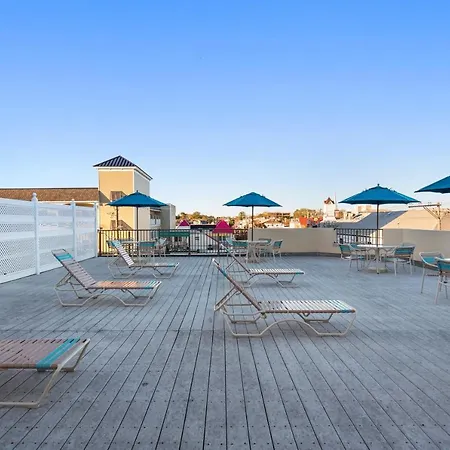Brighton Suites Hotel-2