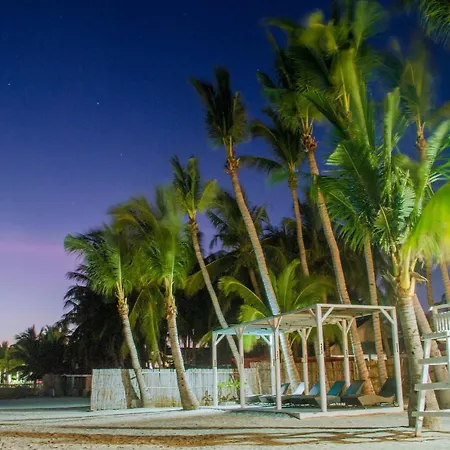La Playa Estrella Beach Resort-3