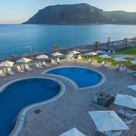 Royal Bay Suites-3