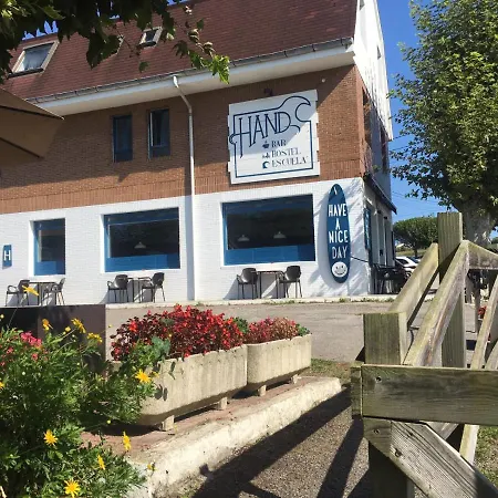 H.A.N.D Surf Hostel-2
