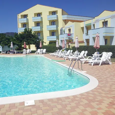 Hotel Isola Rossa-3