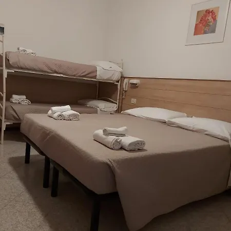 Hotel Brezza-2