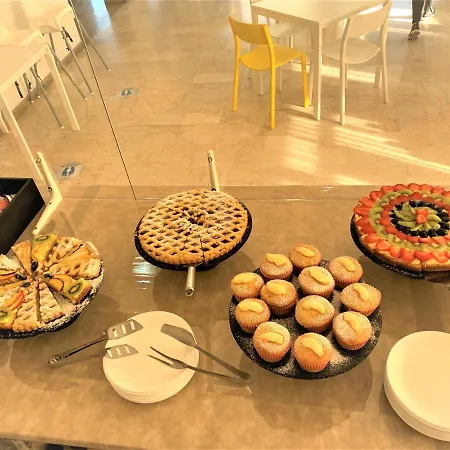 Hotel Levante Convenzionato Con Acquario Di Cattolica-3