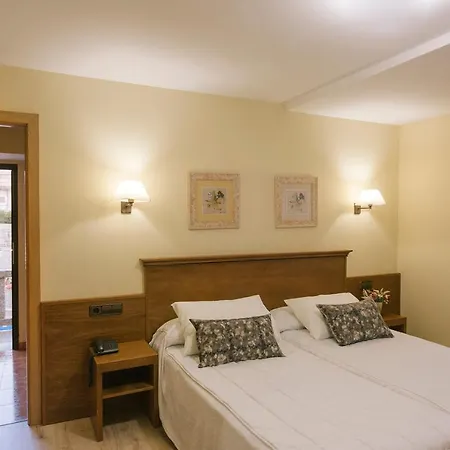 Hotel O Castro-2