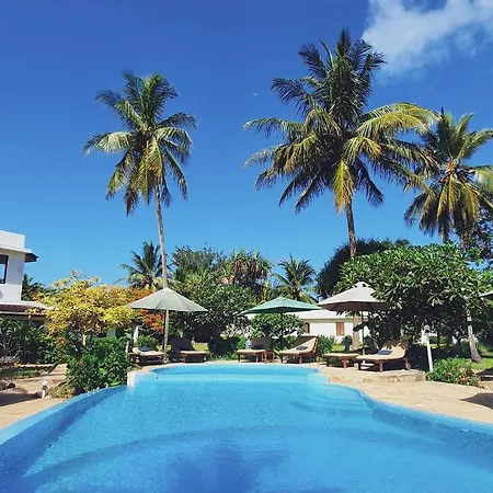 Flame Tree Cottages-2