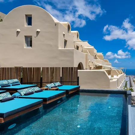 Skyfall Suites - Adults Only-2