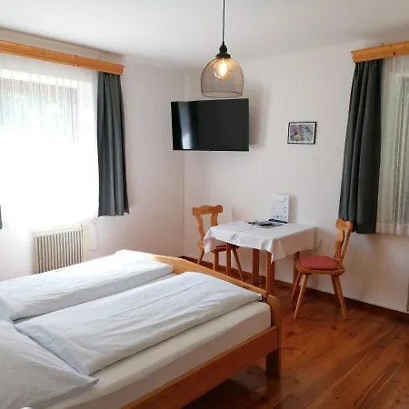 Haus Oswald am See-2