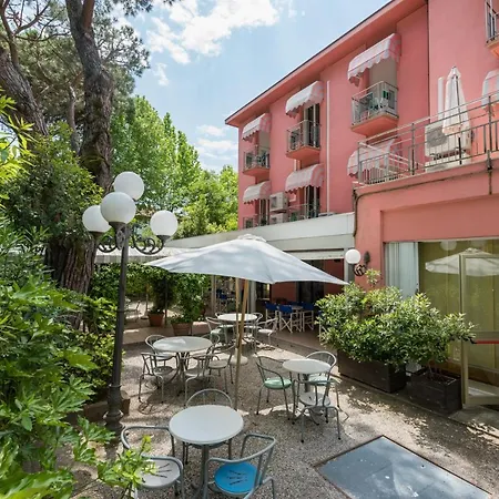 Hotel Villa Rosa-2