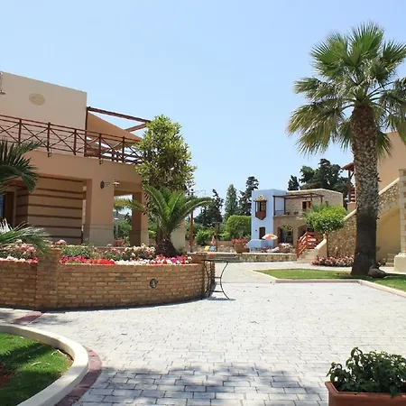 Omega Platanias-3