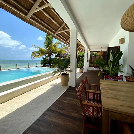 Joya' Beach Suites & Villa-2