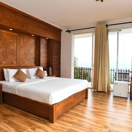 Watergate Luxury Beachfront Resort - Unawatuna-3
