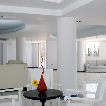 Belvedere Gerakas Luxury Suites-2