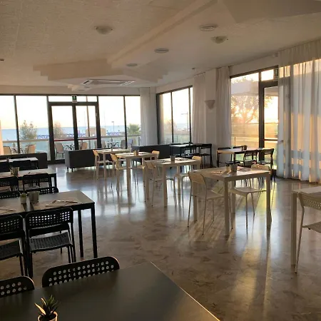 Hotel Tritone-3