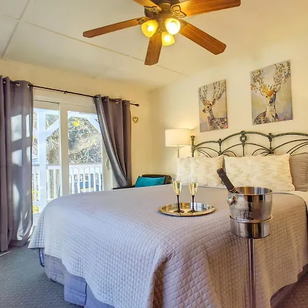 Carriage House Inn-2