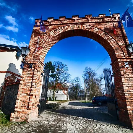 Dwor Kolesin-2
